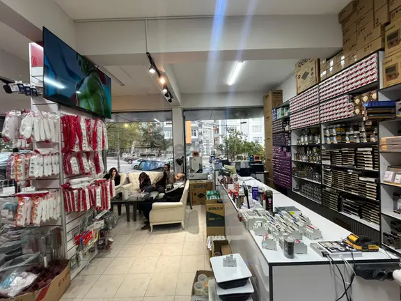 !fırsat!keçiörende Cadde Üzerinde 100m2 Takasa Açık Dükkan 2