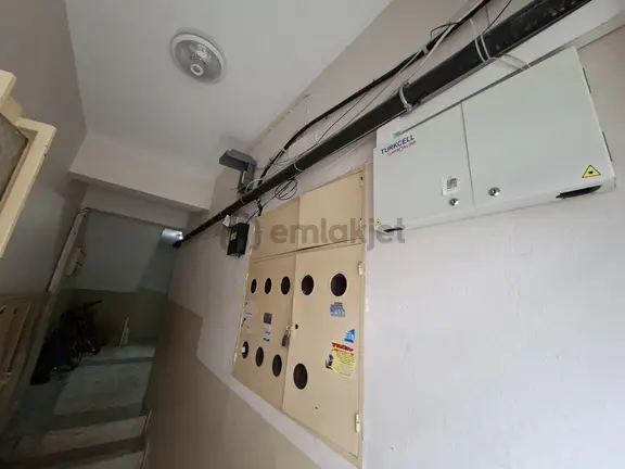 Güneş'ten Şirinyer İzban 2dk 2+1 80m Kapalı Mutfak Balkon Arakat 2