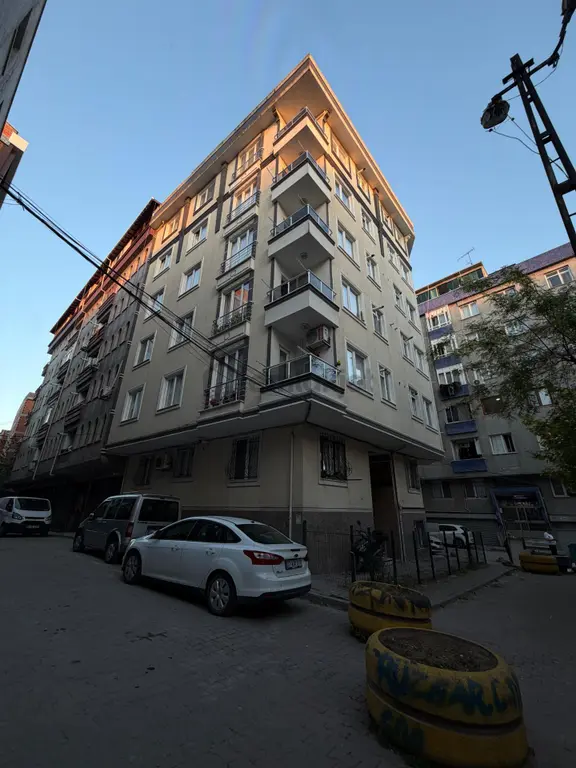 Merkezi Konumda Sahibinden Satılık 4+2 Dubleks Daire 2