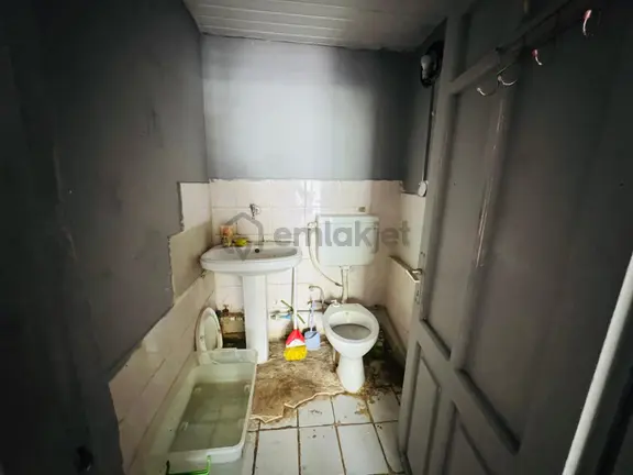 Alanya Hacet Mahallesi’nde Satılık 36 M² Dükkan 1