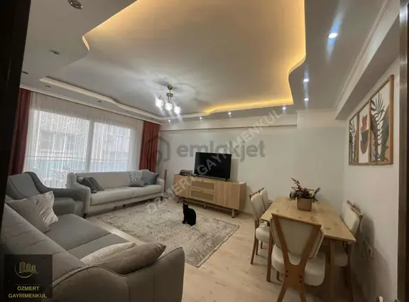 Üçyol Metro Yakını 3+1 Arakat 155 M2 İnönü Cadde Arkası 2