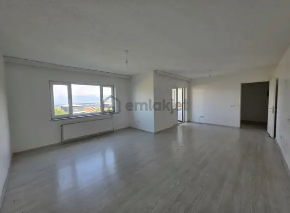 Bursa Emlak Alem-i Toki 1 Etapta Göl Manzaralı 2+1 Kiralık Daire 1