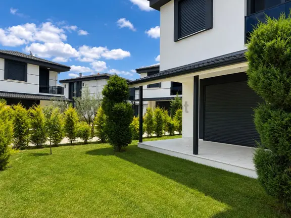 Umas Solutıon'dan Site İçerisinde- Geniş Ferah - 3+1 Villa 2