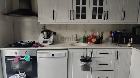 Yeni Projelerle Değerlenen Huzurlu Bölgede 4+1 Doğalgazlı Villa 2
