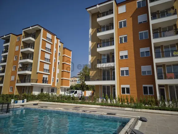 Sütçüler'de Kepez Dev Hast 800m Ebeveyn Bny Havuzlu 2+1 Daire 1