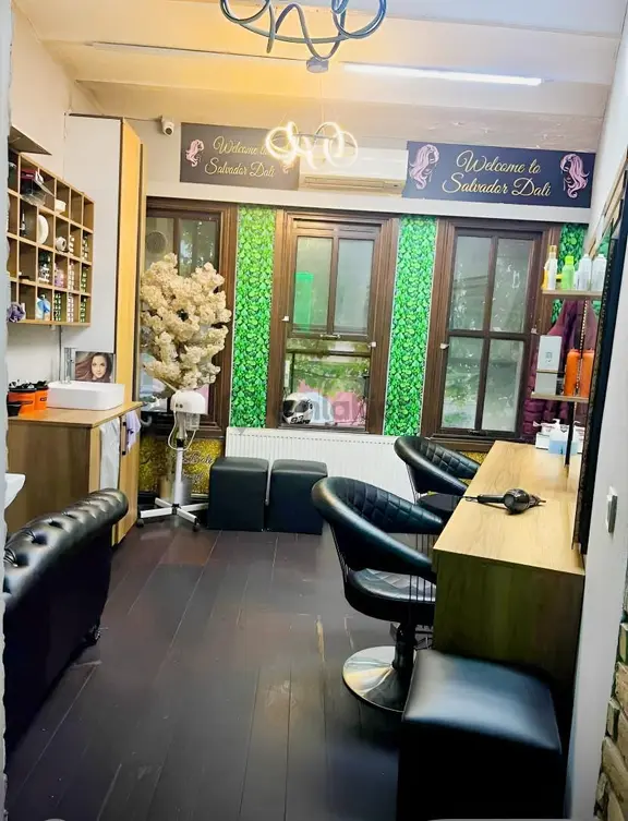 Eminönü Devren Kiralık Yoğun Lokasyon 1