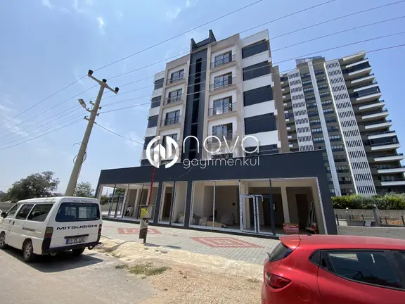 **nova** Eski Mezitli'de Kiralık 200 Metrekare Dükkan 1
