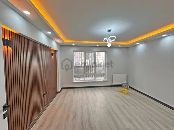 Dikimevi Metroya Yürüme Mesafesinde Full Yapılı 3+1 Satılık Daire 2