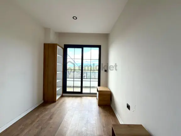🏡 Referans'tan Akçay'da Bahçe Kullanımlı Şık Tasarımlı 1+1 Daire 2