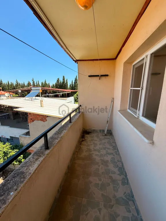 Manisa Alaşehir Alper Gayrimenkulden Yeni Mah.aile Apt.3+1kiralık 120 M2 Daire 2