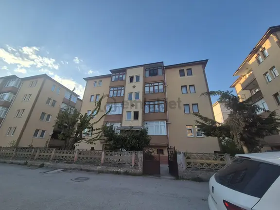 Safranbolu Yeni Mah. Şehir Merkezinde Satılık 3+1 Daire 2