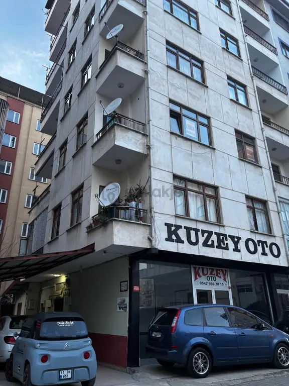 Deha Emlak`tan Kiralık 3+1 Daire Söğütlüde 1