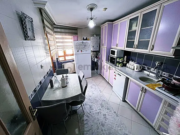 Cihandan Şehit Kübilay Mah Değirmendre Ve Özlem Cadde Yakını 3+1 2