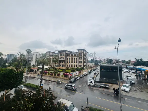 Yıldırım Gayrimenkul'den Ana Cadde Üzerinde Full Yapılı Ofis 1