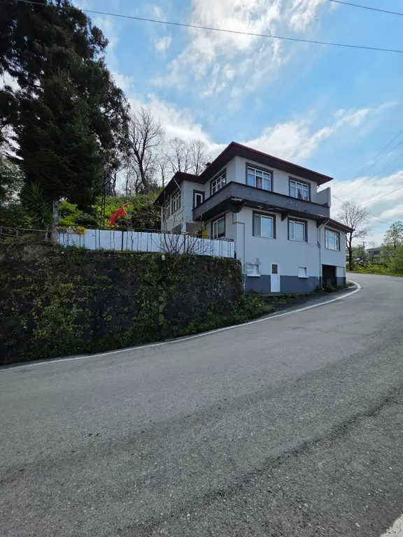 Taşçioğlu Emlaktan Satılık Villa İmarlı İki Katlı Ev Ve 469 M2 Arsa Kaplıca Mah. Mükemmel Manzaralı 2