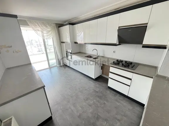 Turan'dan Ankara Manzaralı & Full Yapılı Site İçerisinde 7+1 Dubleks Daire 1