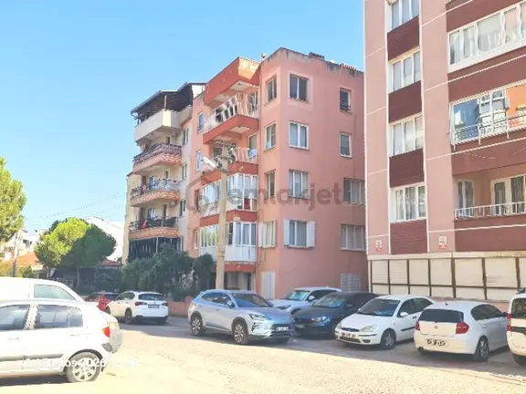 İzmir Brgamada Satilik Daire 1