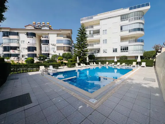 Obada Yeni Belediye Civarı Satılık 3+1 Eşyalı Dubleks Daire 1