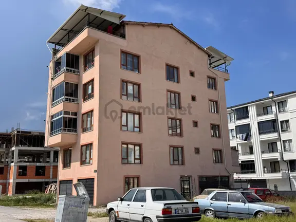 Blue Emlak'tan Kiralık 3+1 Daire 2