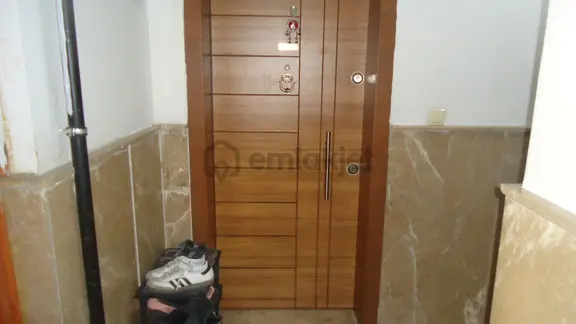 Krc'den Gülveren Mahallesinde Yüksek Giriş Satılık 3+1 Daire 2