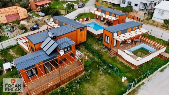 Özderede Koop.hisseli Arsa İçinde Tınyhause 1