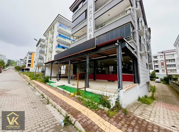 Vk Köprü Grup'tan Kiralık - Tramvaya 3.bina 300 M2 Dükkan 1