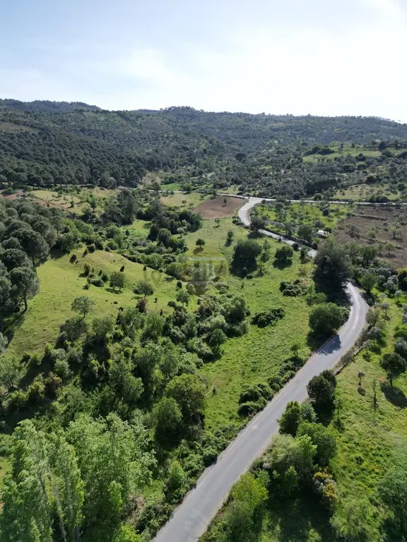 Hb'den Satılık Tarla, 18.287 M² Müstakil Tapulu, Ulaşımı Kolay 1