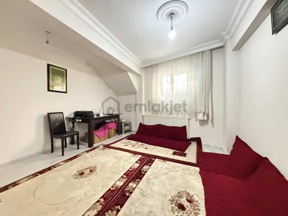 Bağcılar'da Muhteşem Konumda 3+1 Kredıye Uygun Daıre 1
