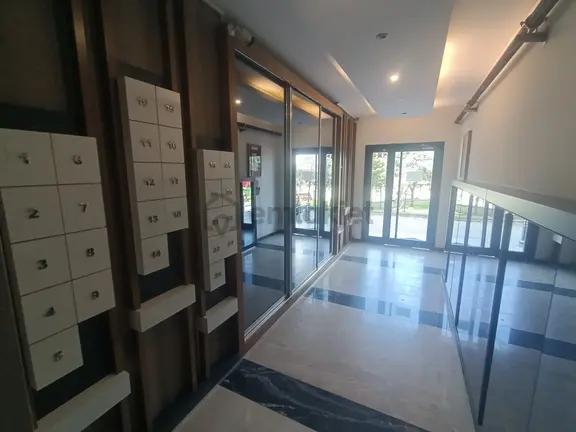Merkezi Konumda Full Eşyalı Bakımlı Doğalgazlı 2+1 Daire 1
