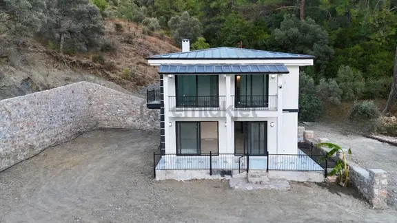 Stop’tan Fethiye Gökçeovacık’ta *doğa İle İç İçe Satılık Müstakil 4+1 Villa* 1