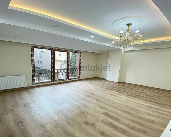 Sıfır İnşaat ! Yüksek Kredi İmkanı İle ! Metrobüse Yakın 2+1 Arakat Daire 2