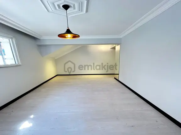 Metrobüse Yakın Geniş Aileler Uygun 3+1 130m2 Kış Bahçeli Daire 2