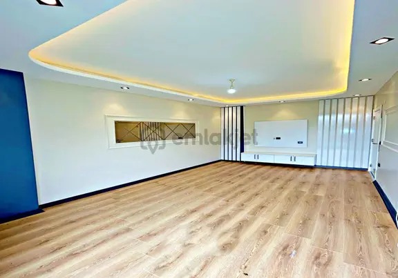 Metrobüse 10dk Yatırıma Uygun Site İçi Kat Mülkiyetli Krediye Uygun 1+1 2