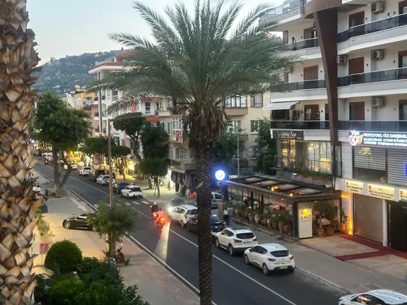 Alanya Şekerhane Mah.satılık 3+1 Daire 1