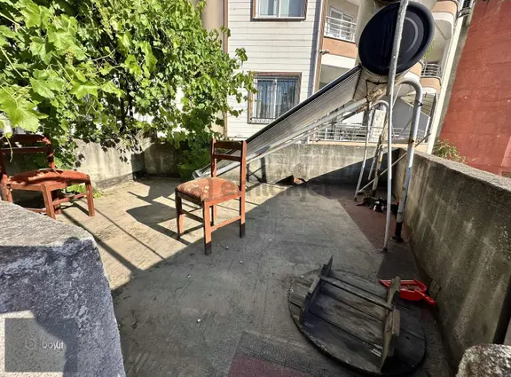 Tuzcumurat Mahallesi'nde Ana Cadde Üzerinde Satılık Müstakil Ev 2