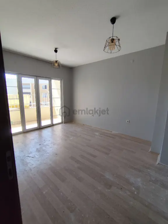 Akziyaret Emlak Tan Kiralık 2+1 1