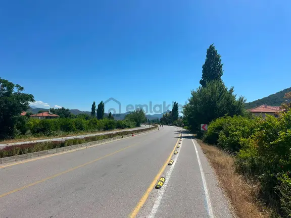 ​dalyan Ortaca Yoluna Cepheli Ticari + Konut 466 M2 Arsa Satılık 1