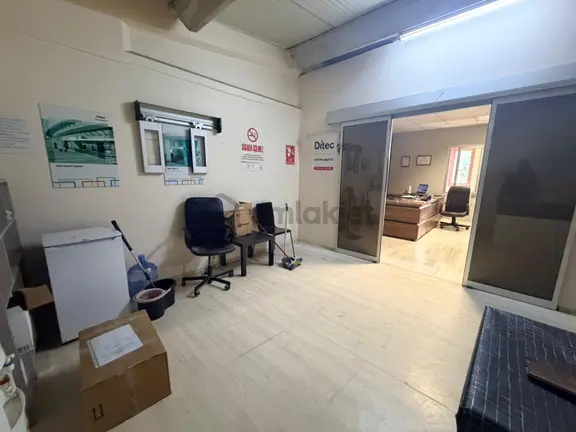 İzmir Yolu Üzeri Niltim De Kiralık İşyeri Dükkan Atölye 1