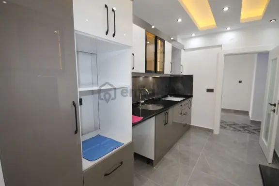 Alanya Saray Mahallesinde İçi Full Yapılı 2+1 Satılık Daire 1