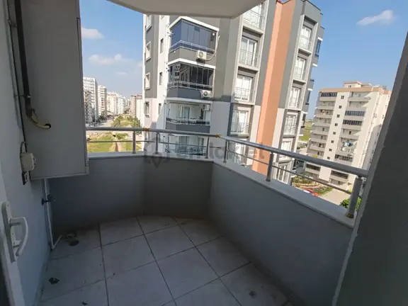 Atıcı'dan Belediyenin Yanında Kiralık Kombili 2+1 Daire. 2