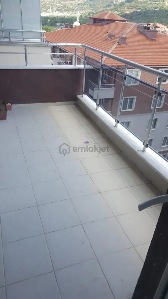 Ayazmana Mahallesi Gizbüke Sitesinde Kiralık Daire 1