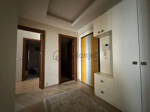 Altıntaş Hopel Cıty Prestijli Sitede Ebeveyn Banyolu Satılık 2+1 2