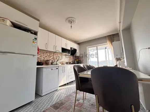 Yükseltepe Bulvar Yakını Ara Kat 3+1 Güney Cephe Yapılı Daire 2