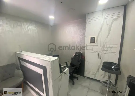 Altın Emlak Vatan'dan Aksaray'ın Göbeğinde Kiralık Dükkan 2