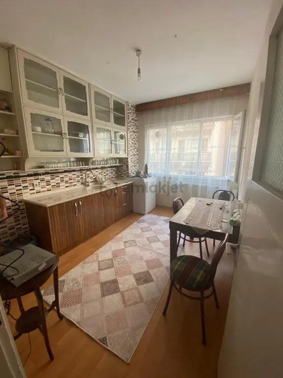 İnanç Emlaktan Hacısiyam Mahallesinde Full Eşyalı Kiralık 2+1 Daire 1