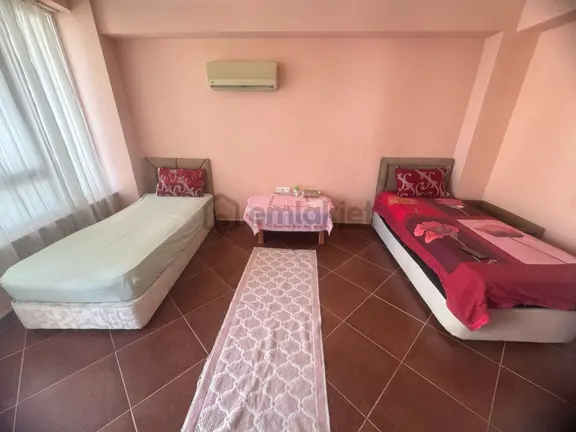 Dalaman Merkezde Eşyalı 1+1 Satılık Daire 1