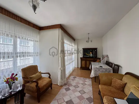 Altın Emlak Giresun'dan Merkezde Eşyalı 2+1 Kiralık Daire 2