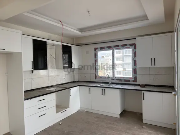 Mezitli Seymenli Mah.2+1 Geniş Sıfır Daire 1