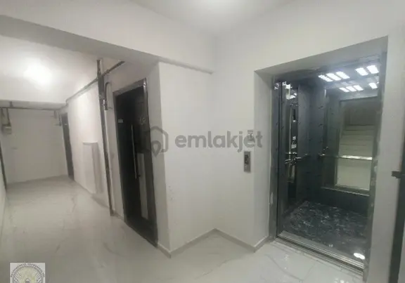 Yuvam Emlaktan Sofular Mah Çiçek Sokakta Kiralık 1+1 Daireler 2