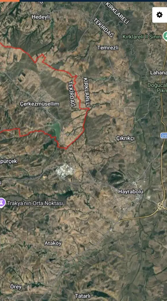 Çerkezmüselim Köyünde Tek Tapu Uygun Fiyata 4800 M2 Tarla 1